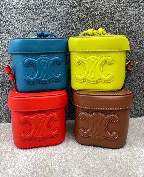 셀린느 퀴르 스몰 박스백