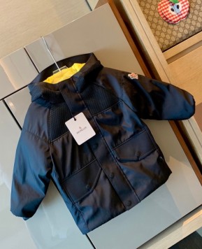 몽클레어 키즈 패딩