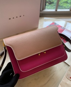 마르니 트렁크백