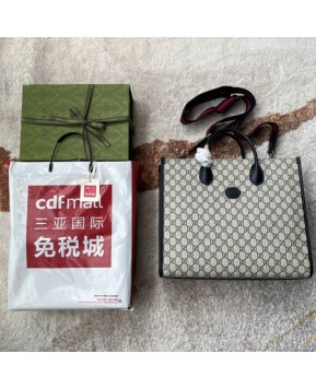 구찌 인터로킹G 미디엄 토트백