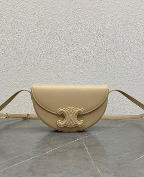 셀린느 트리오페 베사체 숄더백