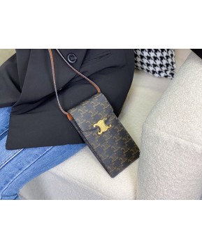 셀린느 트리오페 케이스백