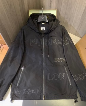 버버리 남성 바람막이