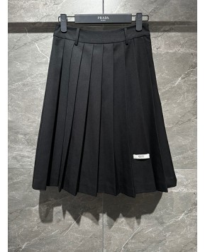 프라다 스커트