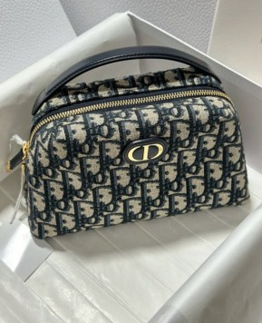 디올 30 몽테인 D-아치백