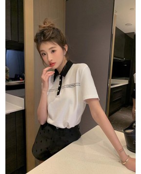 미우미우 반팔 카라 티셔츠