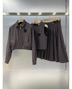 미우미우 세트 (자켓,탑,스커트)