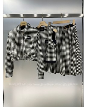 미우미우 세트 (자켓,탑,스커트)