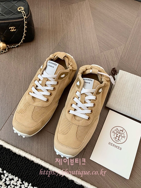 에르메스 IN 스니커즈