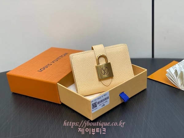 루이비통 로우 키 컴팩트 지갑