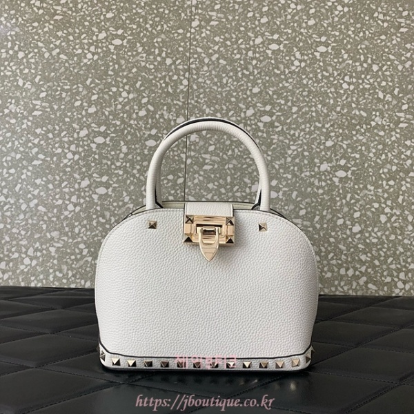 발렌티노 가라바니 락스터드 가죽 스몰 핸드백