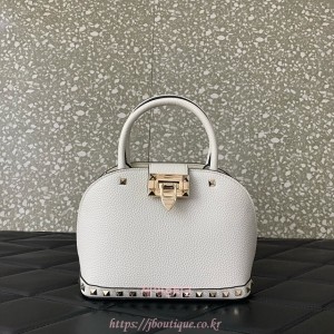 발렌티노 가라바니 락스터드 가죽 스몰 핸드백