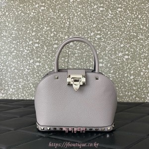 발렌티노 가라바니 락스터드 가죽 스몰 핸드백