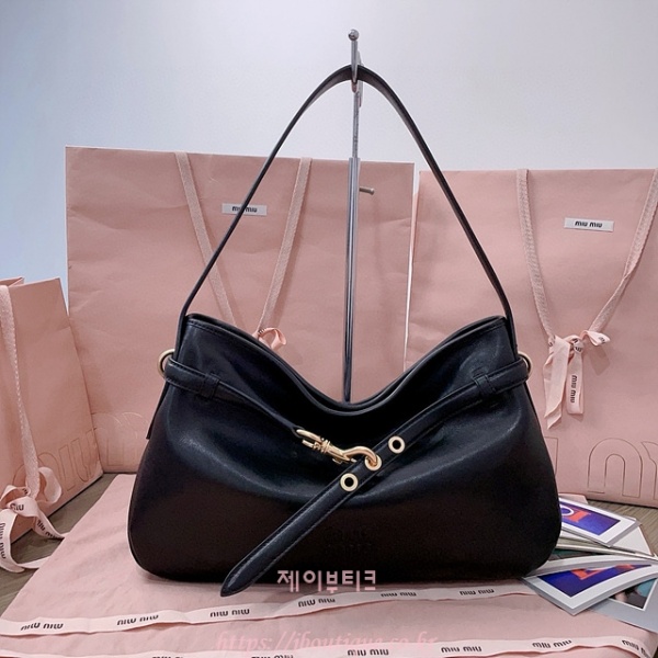 미우미우 숄더백 아방뛰르 나파가죽 미디엄