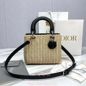 디올 Lady Dior 미니 백