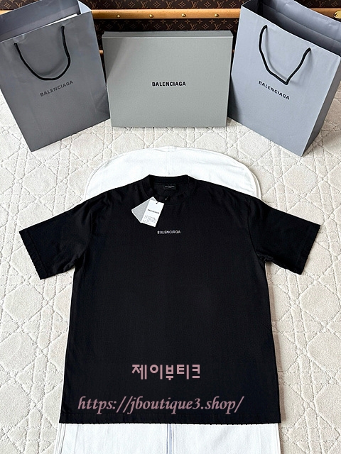 발렌시아가 반팔 티셔츠 (남녀 공용)