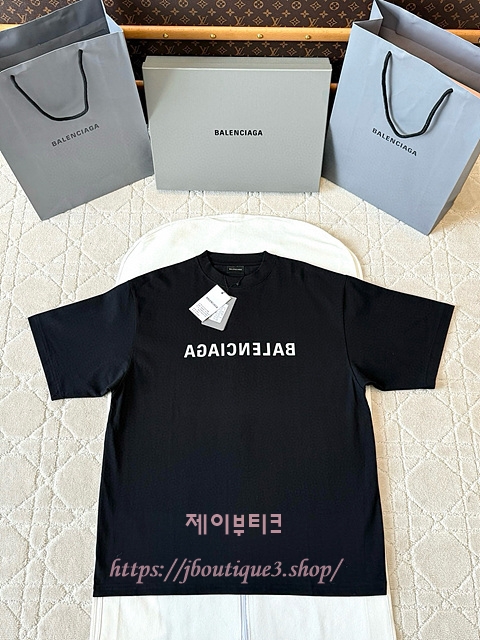 발렌시아가 반팔 티셔츠 (남녀 공용)