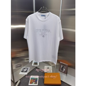프라다 반팔 티셔츠