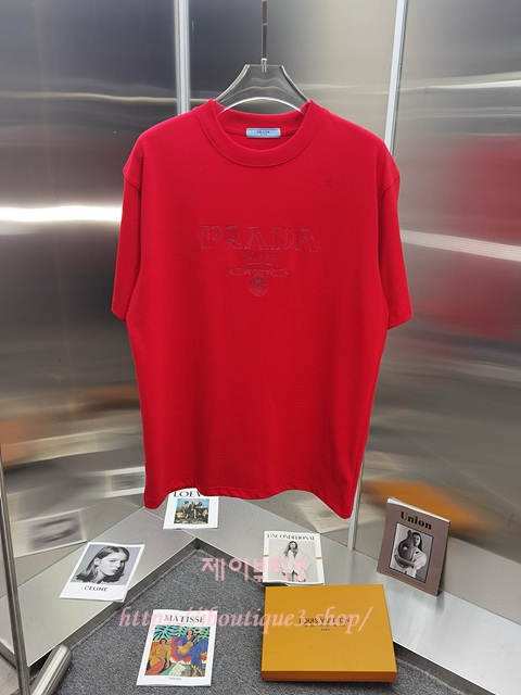 프라다 반팔 티셔츠