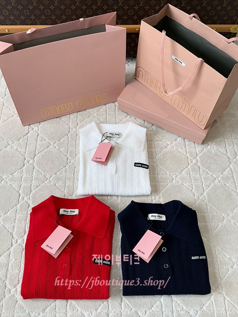 미우미우 반팔 카라 티셔츠 (3color)