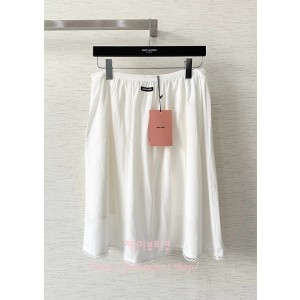 .미우미우 스커트