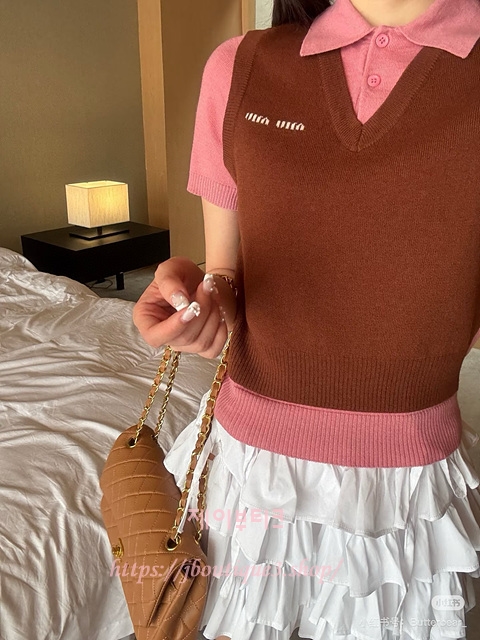 미우미우 반팔 니트