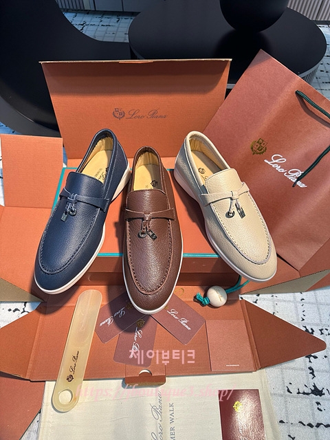 로로피아나 레더 썸머워크 (3color)