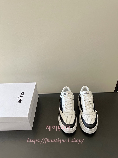 셀린느 트리옹프 블록 스니커즈