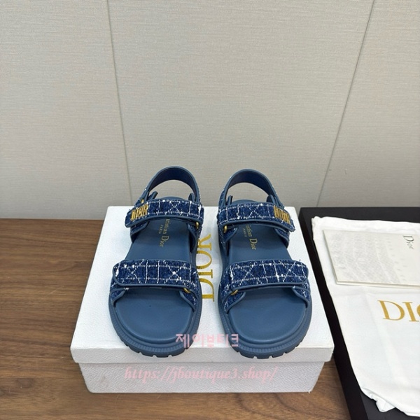 디올 벨크로 샌들