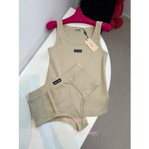 미우미우 투피스