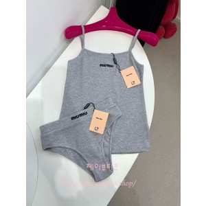 미우미우 투피스