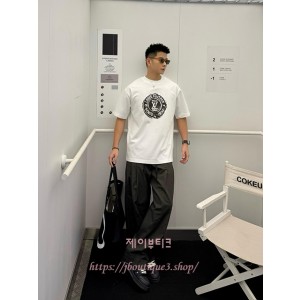 루이비통 남성 반팔 티셔츠