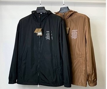 버버리 남성 바람막이 자켓 (2color)