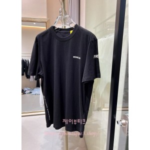 몽클레어 반팔 티셔츠