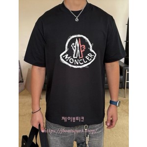 몽클레어 남성 반팔 티셔츠