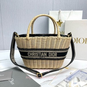 디올 모자 바스켓백