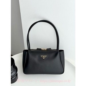 (국내배송3-4일 소요) 프라다 미디엄 레더 핸드백 [13]
