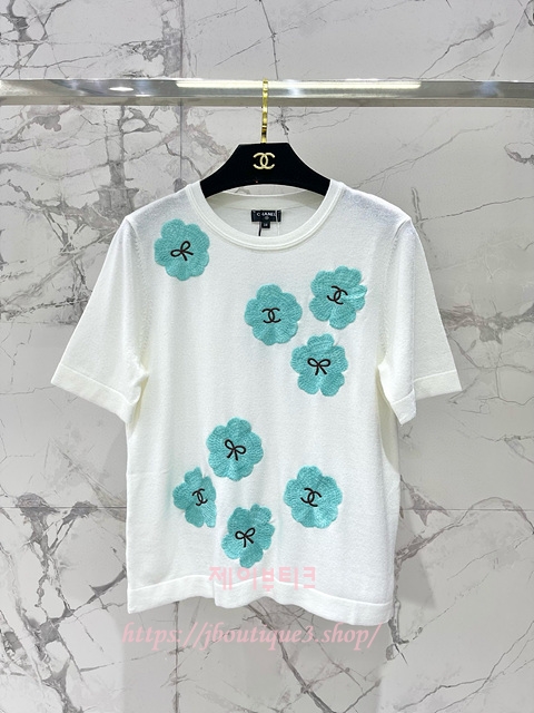 샤넬 반팔 티셔츠