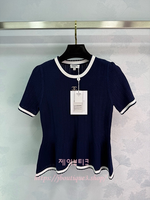 샤넬 반팔 니트