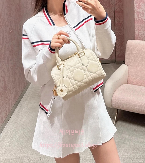 디올 집업 자켓