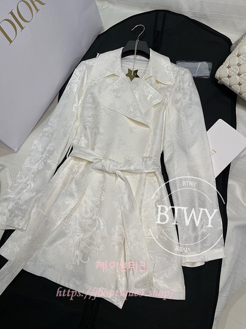 디올 자켓