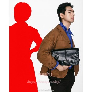 프라다 가죽 숄더백