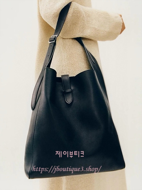 더로우 블레이크 호보백