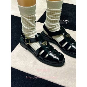 프라다 샌들
