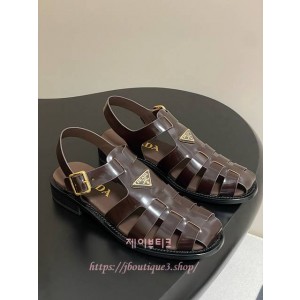 프라다 샌들