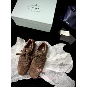 프라다 스니커즈