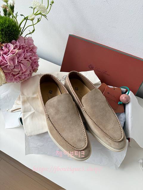 로로피아나 남성 썸머워크