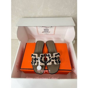 에르메스 오란 샌들