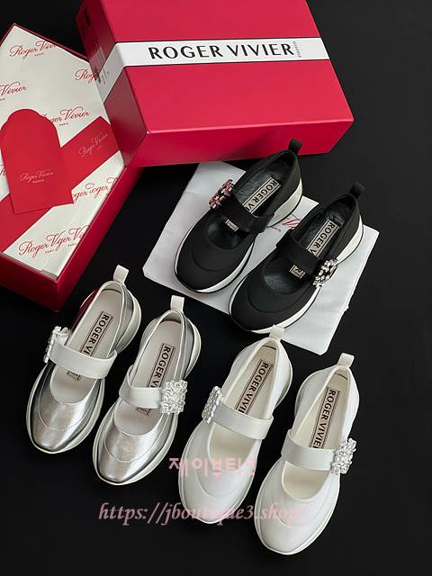 로저비비에 비브 런 베이비 스니커즈 (3color)