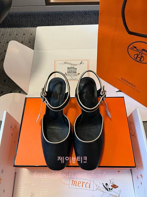 에르메스 Kamilla 60 펌프스